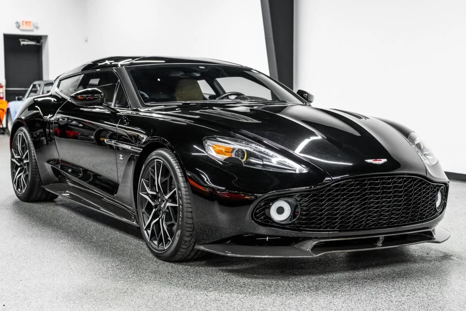 2019 Aston Martin Vanquish Zagato - Image 3 of 17