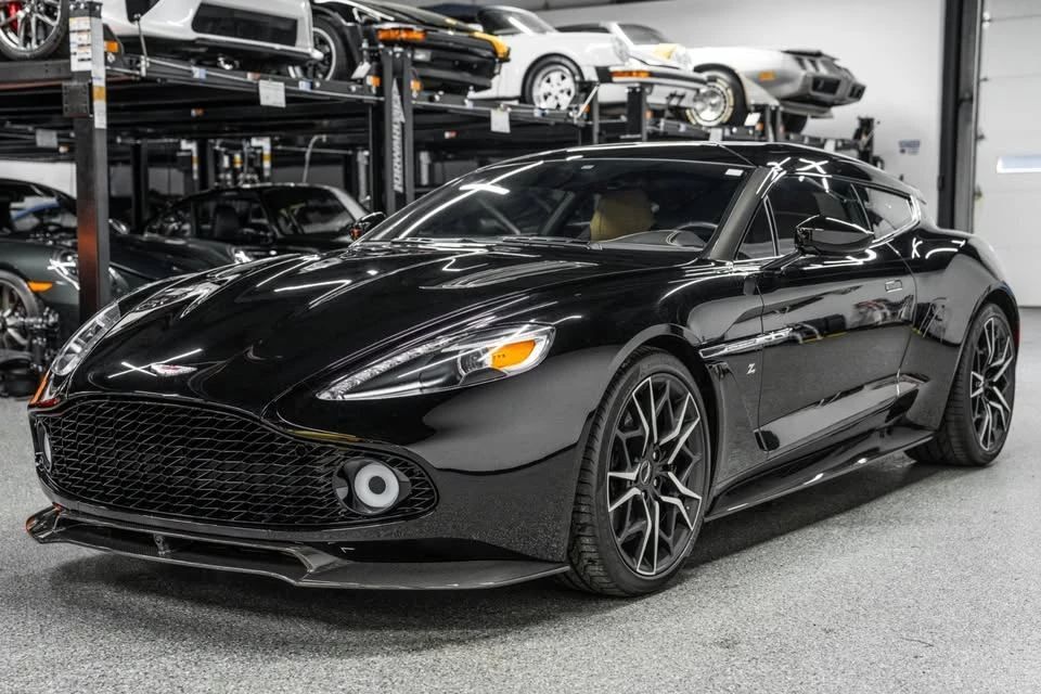 2019 Aston Martin Vanquish Zagato - Image 5 of 17