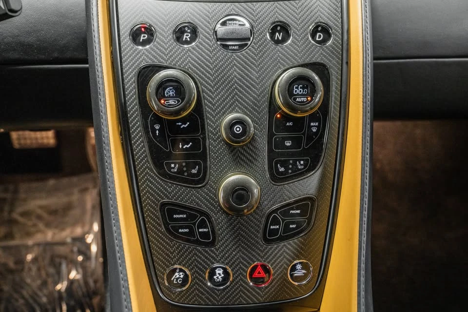 2019 Aston Martin Vanquish Zagato - Image 15 of 17