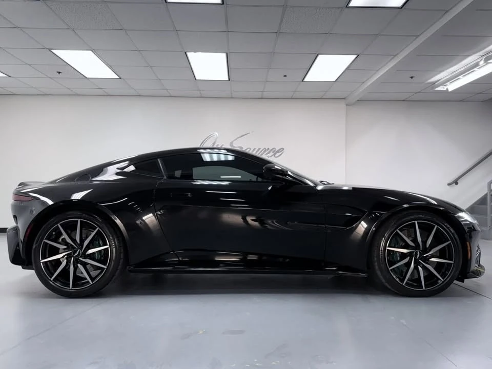 2019 Aston Martin V8 Vantage (2019+) - Image 6 of 17