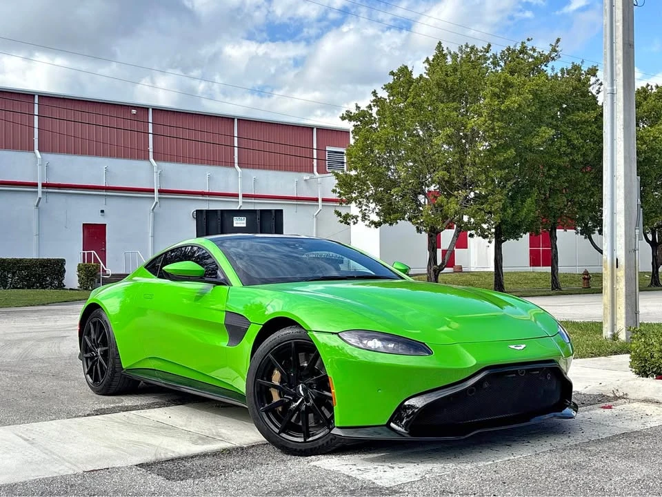2019 Aston Martin V8 Vantage (2019+) - Image 1 of 14