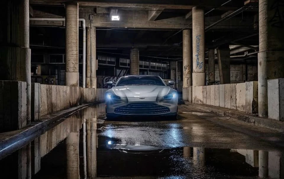 2019 Aston Martin V8 Vantage (2019+) - Image 1 of 6