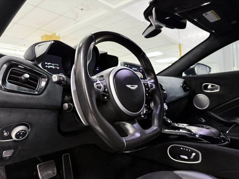 2019 Aston Martin V8 Vantage (2019+) - Image 6 of 16