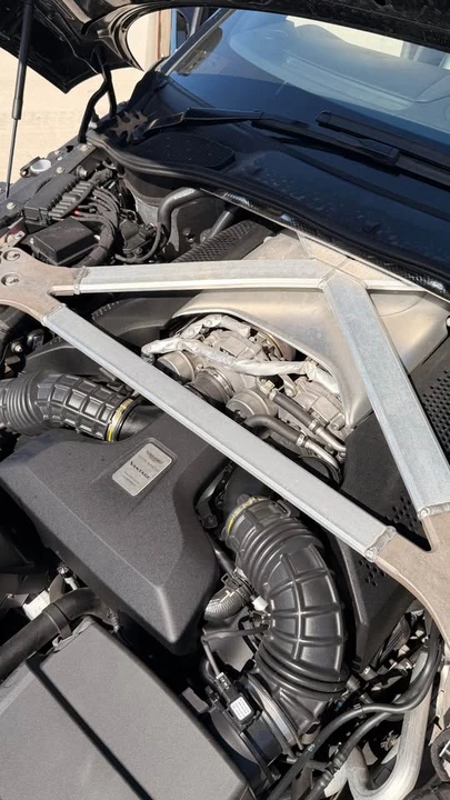 2019 Aston Martin V8 Vantage (2019+) - Image 10 of 10