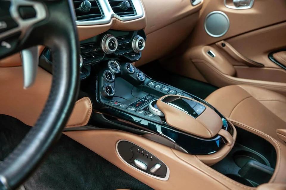 2019 Aston Martin V8 Vantage (2019+) - Image 17 of 20