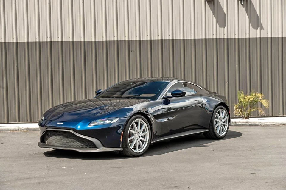 2019 Aston Martin V8 Vantage (2019+) - Image 1 of 20