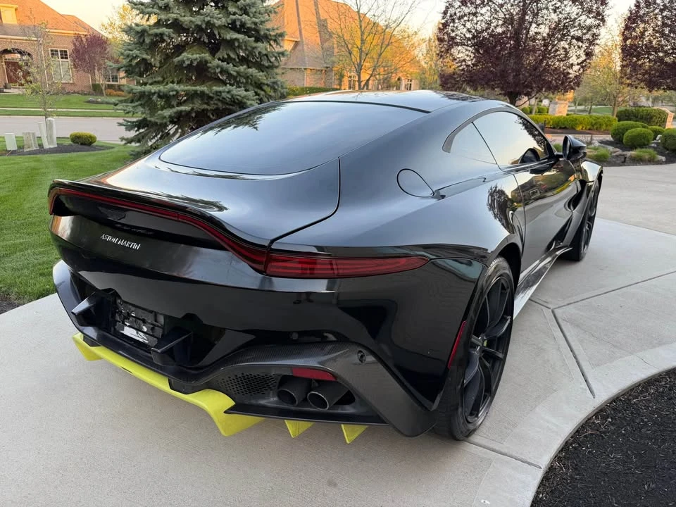 2019 Aston Martin V8 Vantage (2019+) - Image 2 of 6