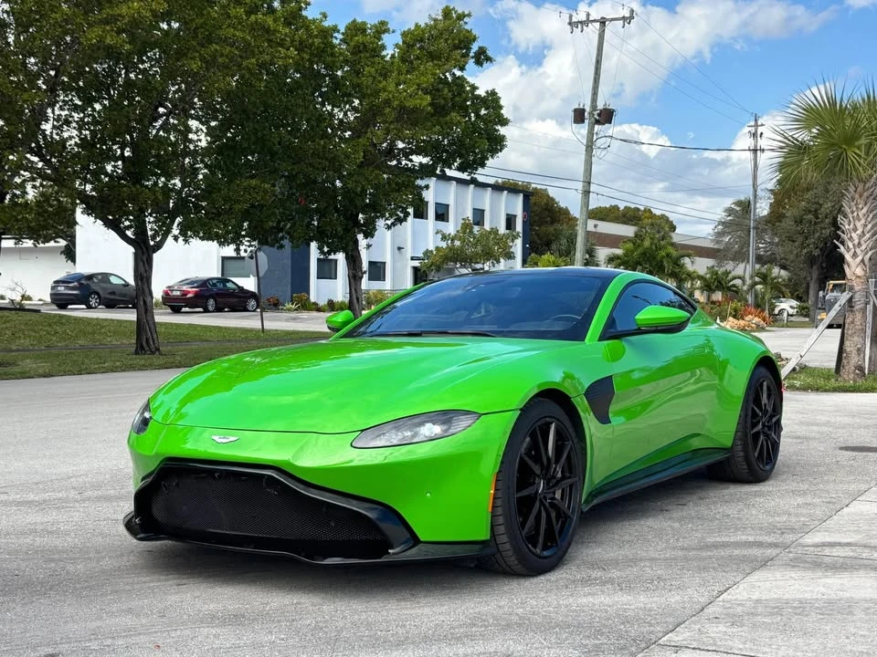 2019 Aston Martin V8 Vantage (2019+) - Image 1 of 13