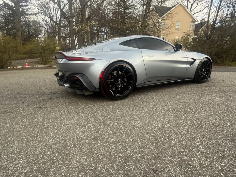 2019 Aston Martin V8 Vantage (2019+) - Image 5 of 19