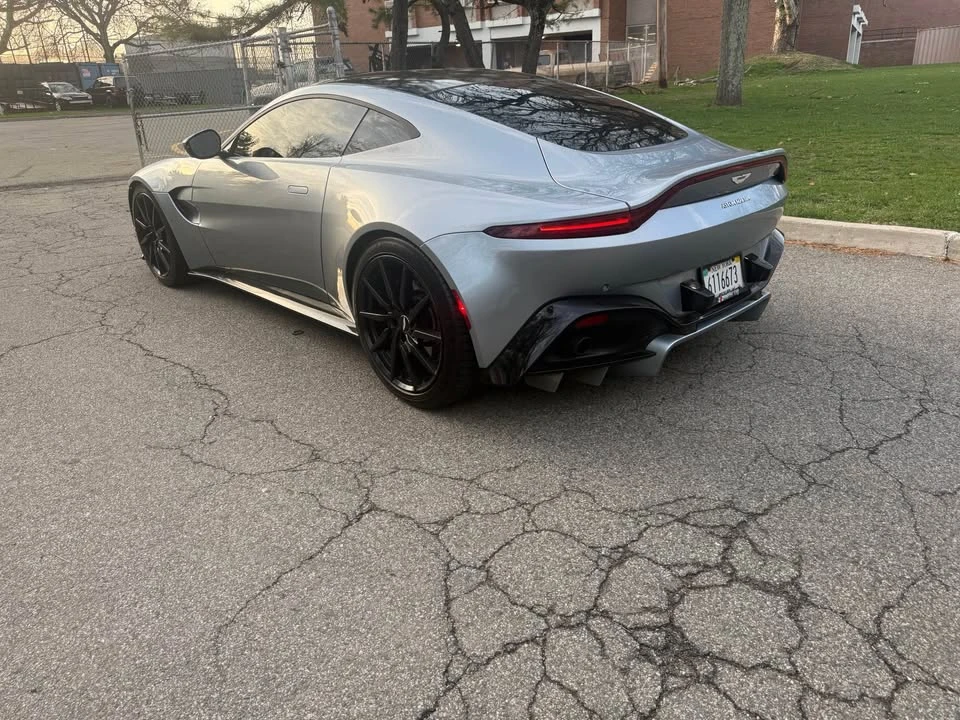 2019 Aston Martin V8 Vantage (2019+) - Image 8 of 16