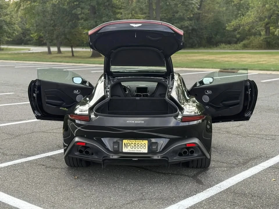 2019 Aston Martin V8 Vantage (2019+) - Image 2 of 15