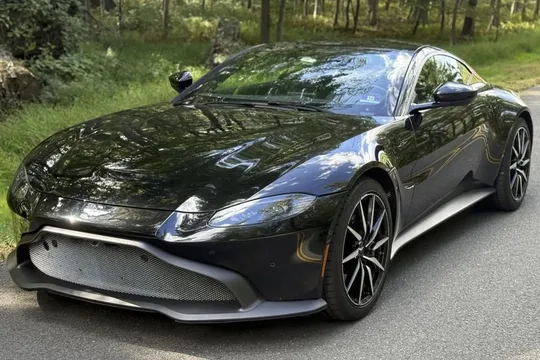 2019 Aston Martin Vantage Coupe