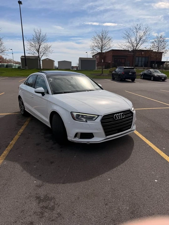 2019 Audi 8V A3 - Image 2 of 7