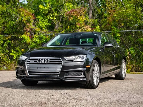 2019 Audi A4 Komfort 45 TFSI Quattro