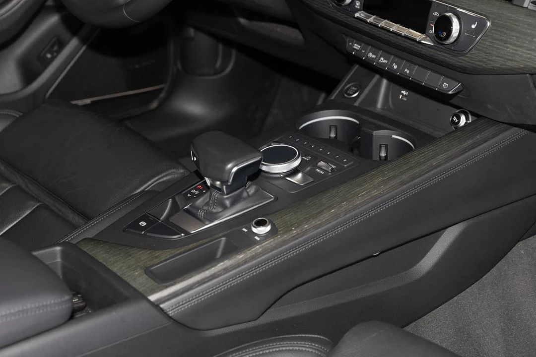 2019 Audi - Image 16 of 20