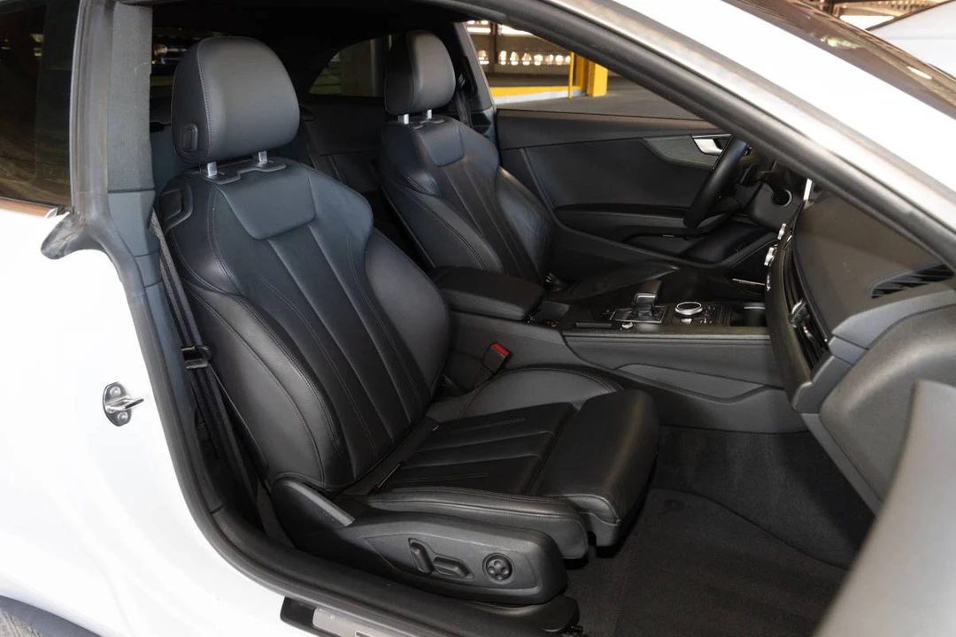 2019 Audi - Image 19 of 20