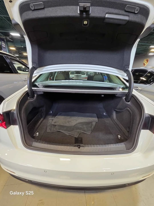 2019 Audi C8 A6 - Image 3 of 8