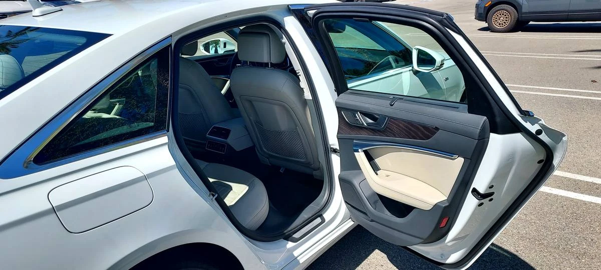 2019 Audi C8 A6 - Image 10 of 17