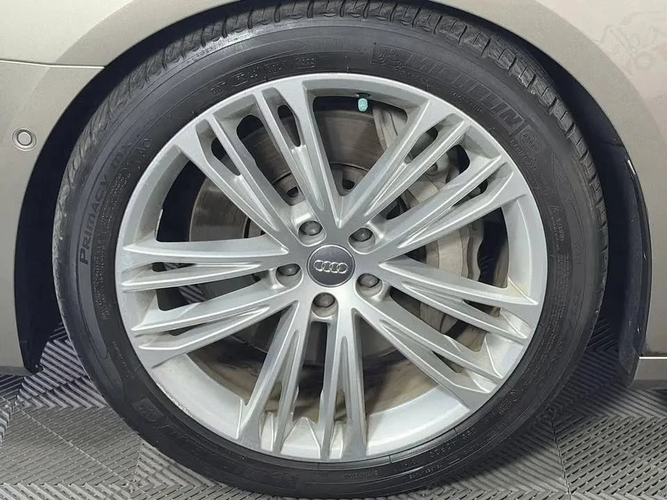 2019 Audi C8 A7 - Image 10 of 20