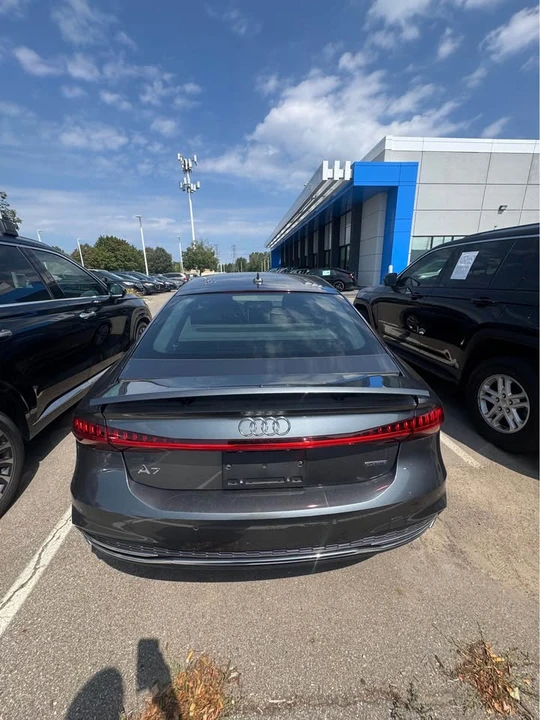 2019 Audi C8 A7 - Image 2 of 8