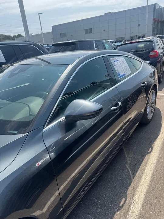 2019 Audi C8 A7 - Image 4 of 8