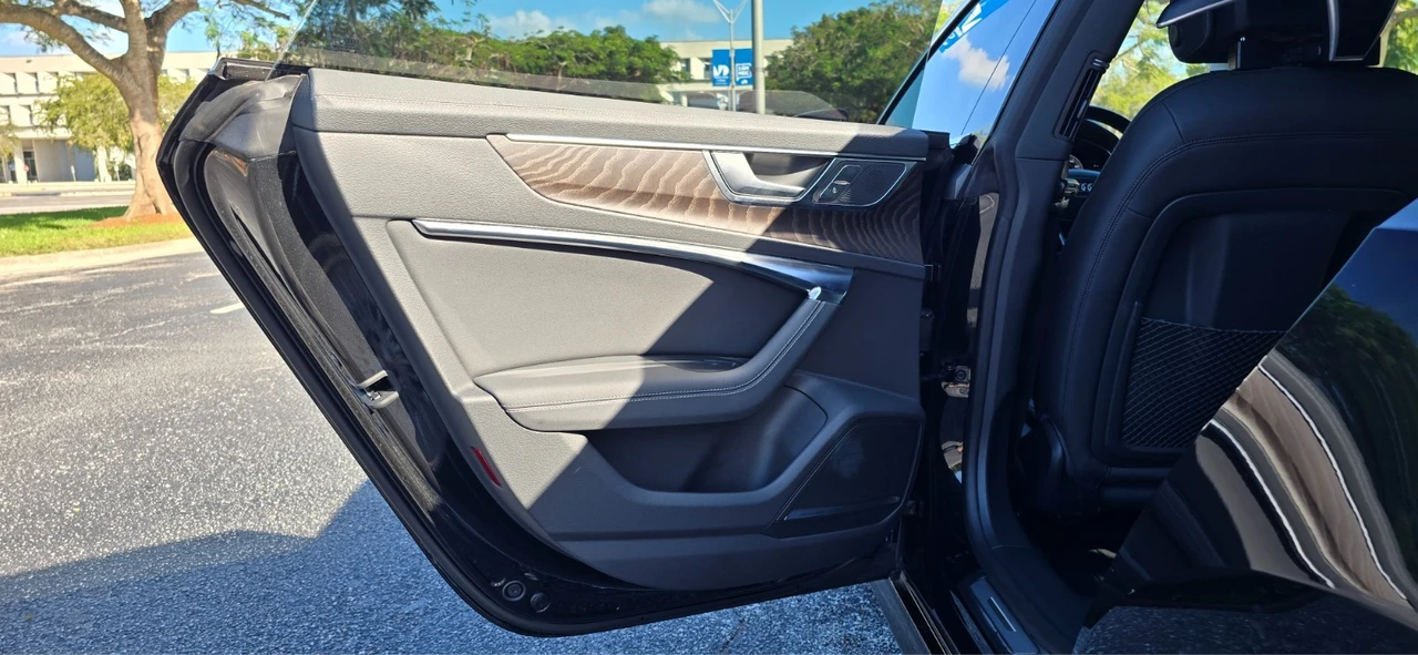 2019 Audi C8 A7 - Image 17 of 21