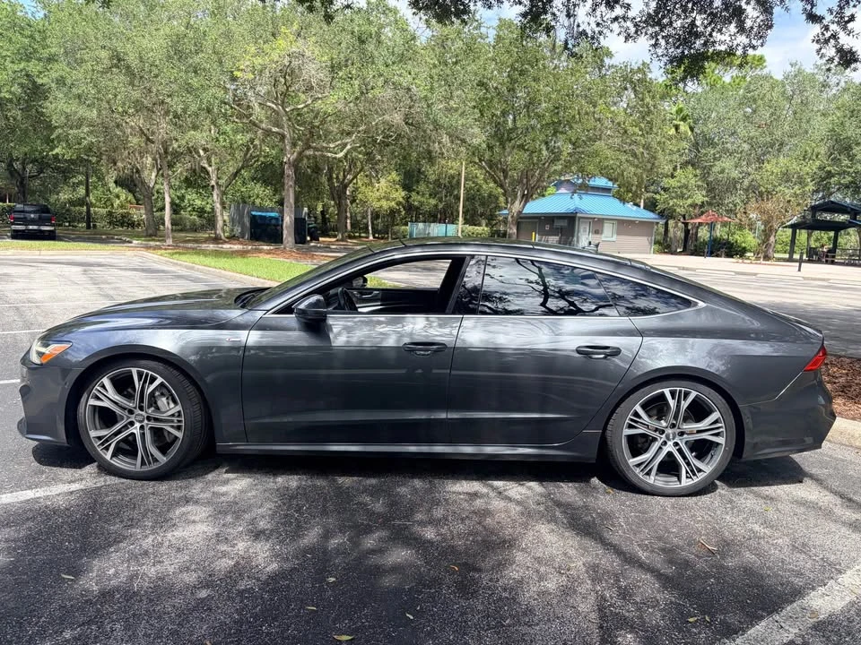 2019 Audi C8 A7 - Image 2 of 10