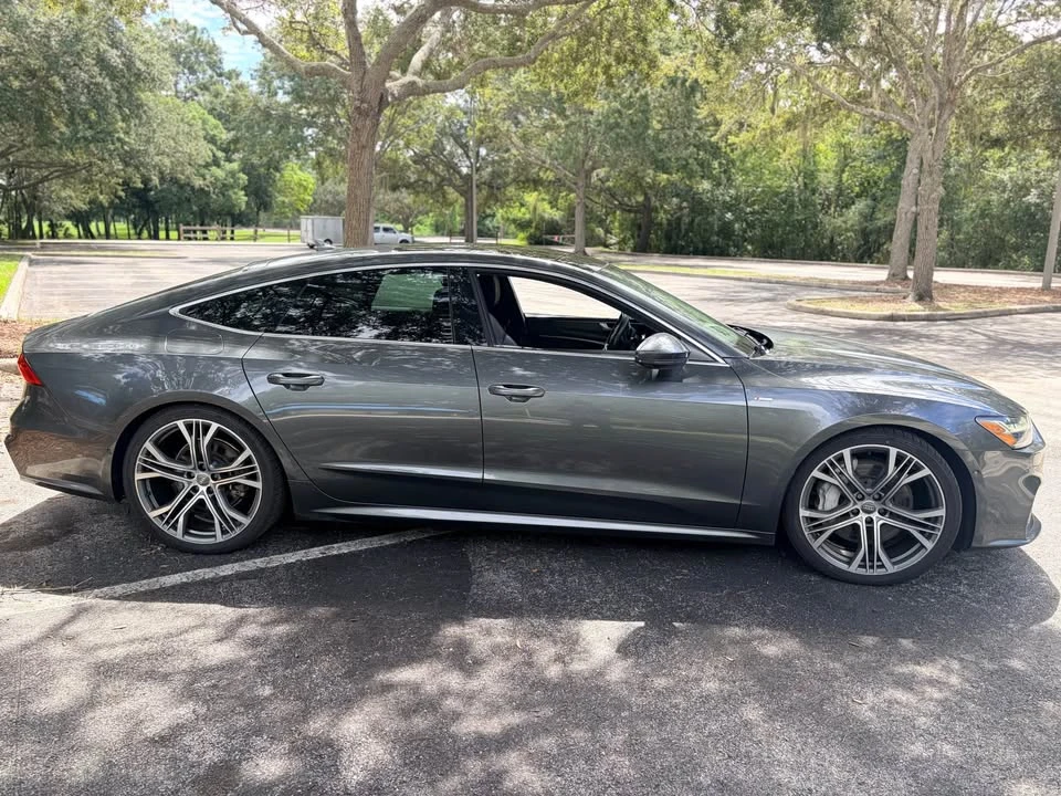 2019 Audi C8 A7 - Image 4 of 10