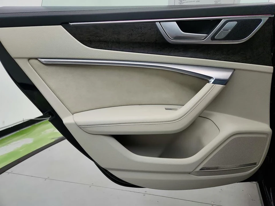 2019 Audi C8 A7 - Image 15 of 21