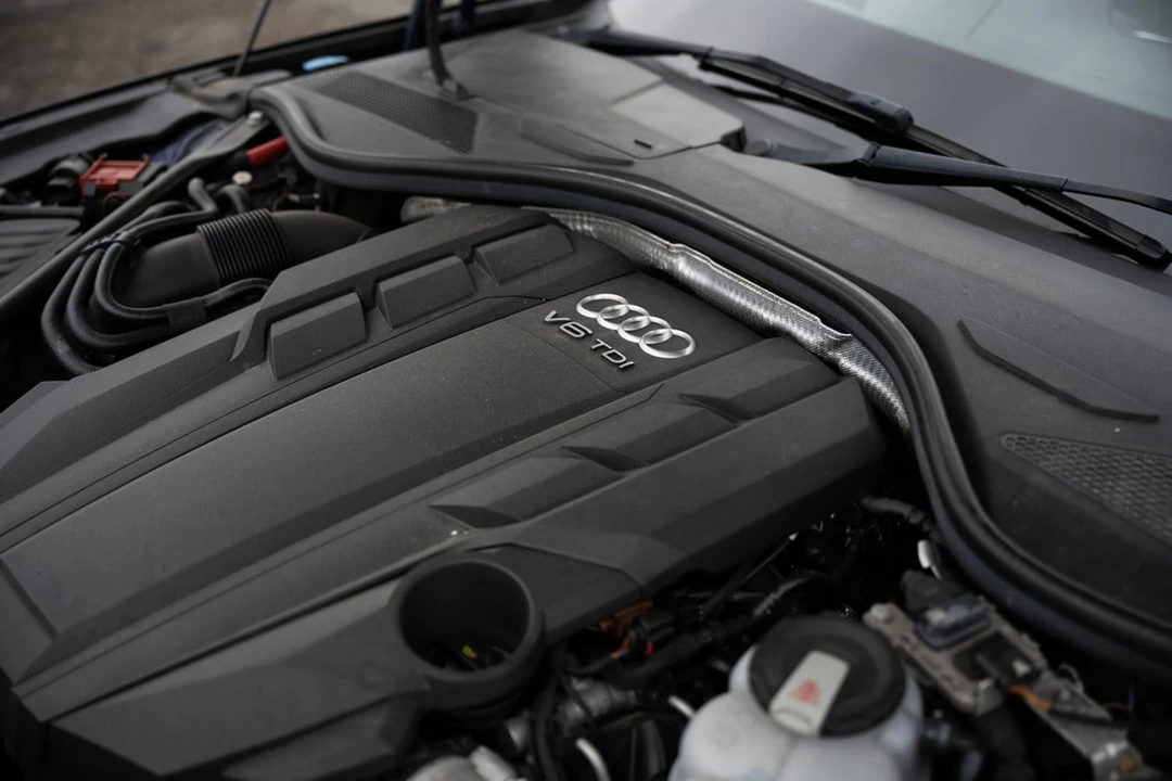 2019 Audi D5 A8 - Image 8 of 30