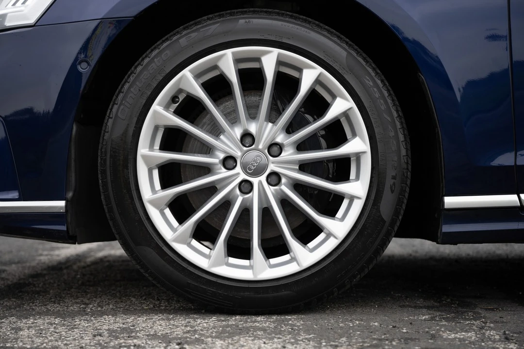 2019 Audi D5 A8 - Image 23 of 30