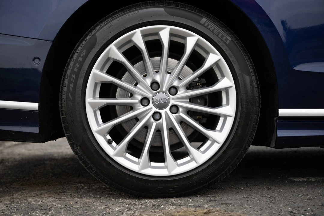2019 Audi D5 A8 - Image 22 of 30