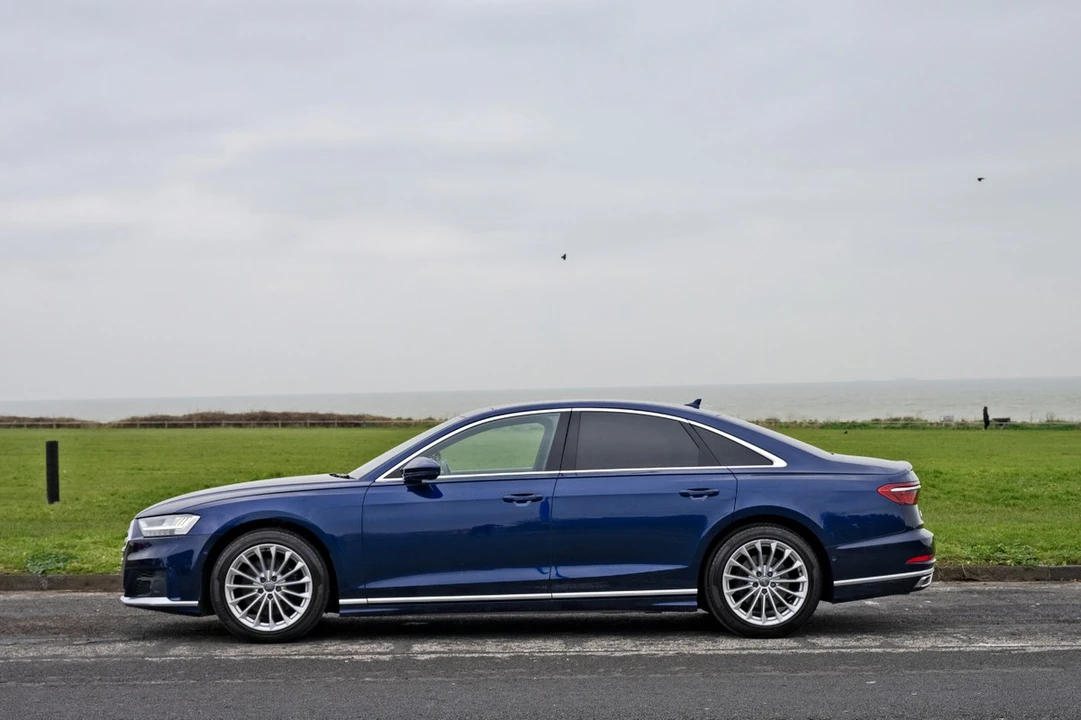 2019 Audi D5 A8 - Image 13 of 30