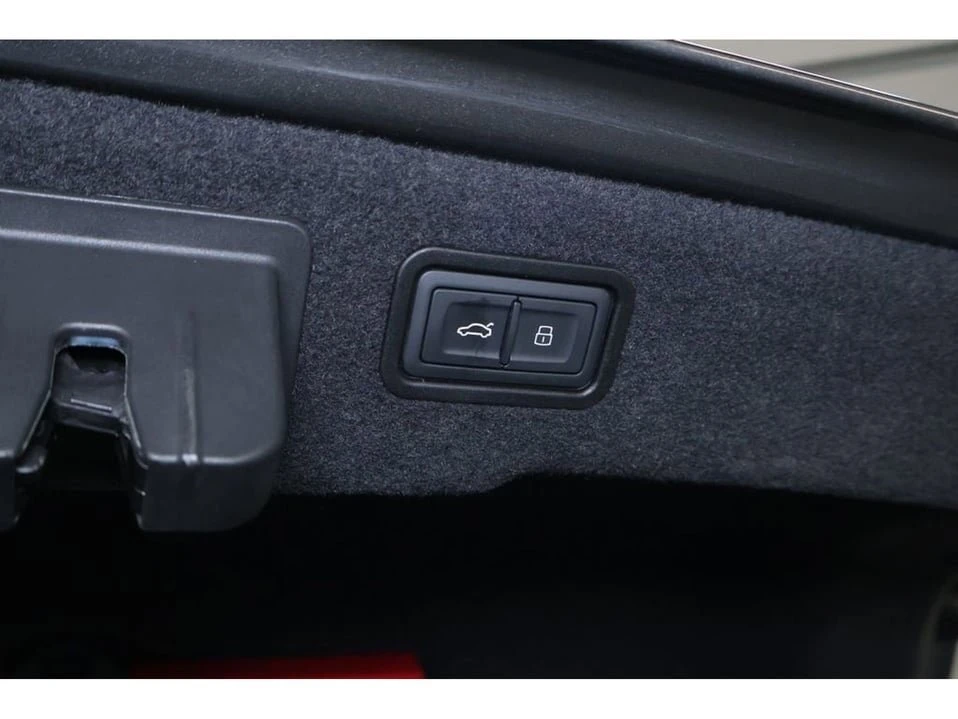 2019 Audi D5 A8 - Image 17 of 20