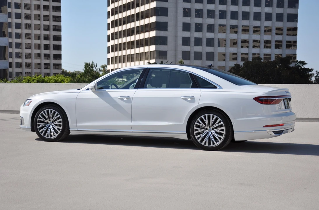 2019 Audi D5 A8 - Image 7 of 31