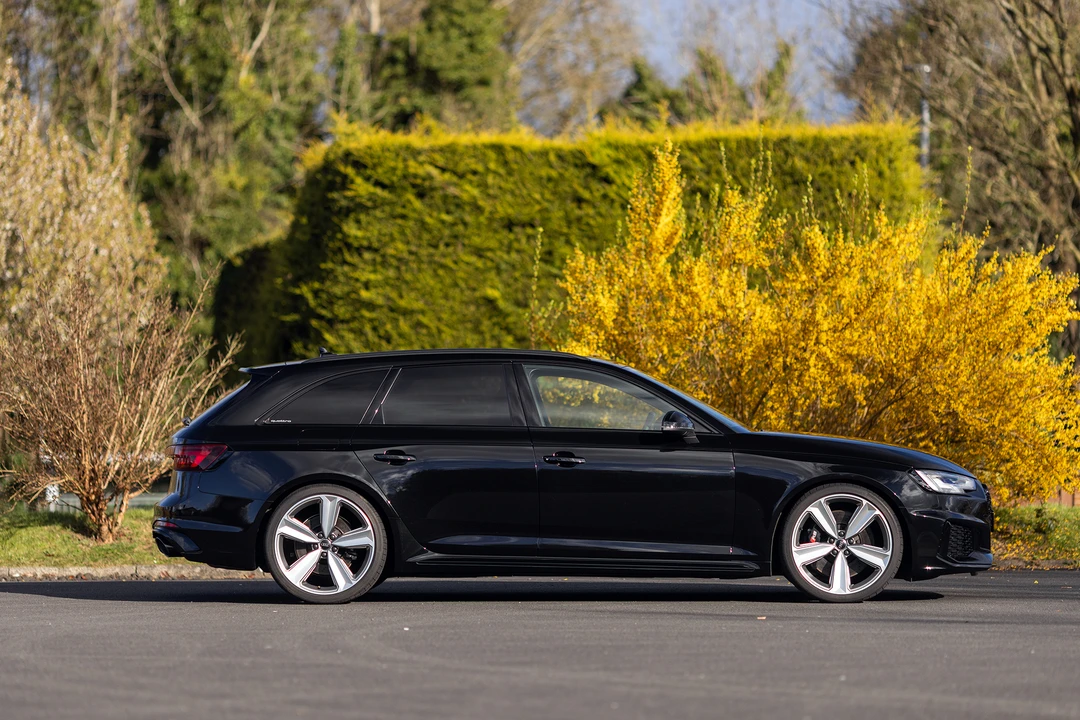 2019 Audi B9 RS4 - Image 4 of 31