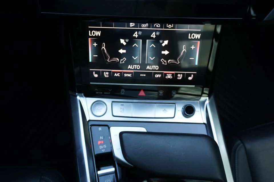 2019 Audi e-tron - Image 17 of 20