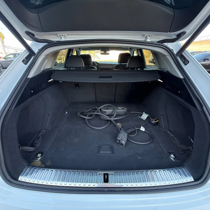 2019 Audi e-tron - Image 14 of 20