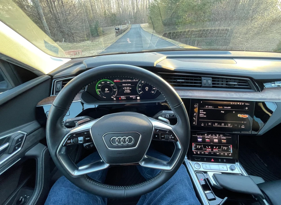 2019 Audi e-tron - Image 6 of 8