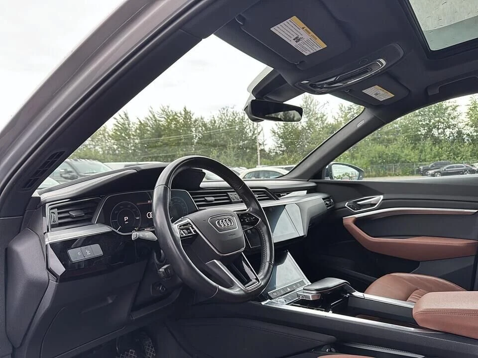 2019 Audi e-tron - Image 11 of 20
