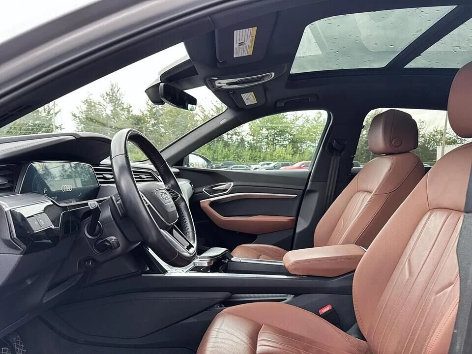 2019 Audi e-tron - Image 12 of 20