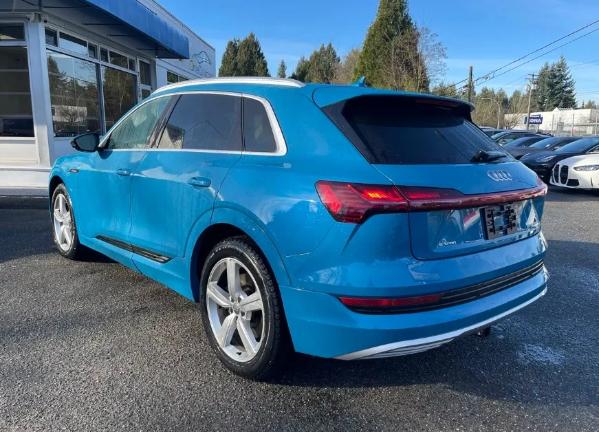 2019 Audi e-tron - Image 9 of 9