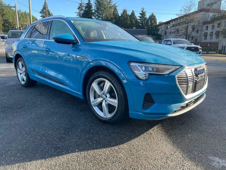 2019 Audi e-tron - Image 4 of 9