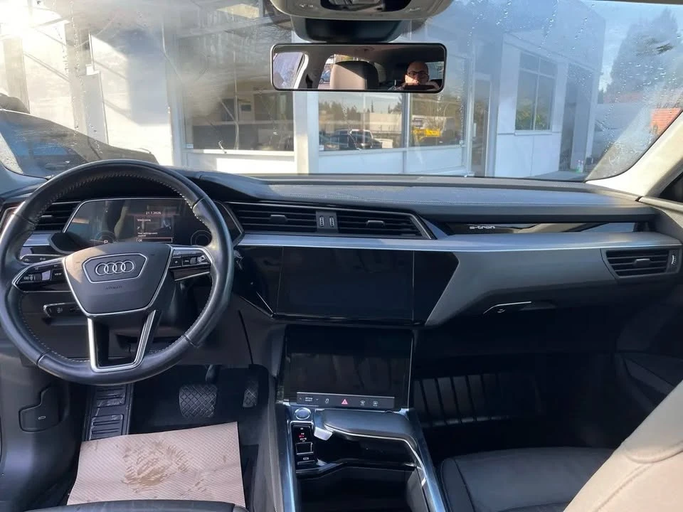 2019 Audi e-tron - Image 2 of 9