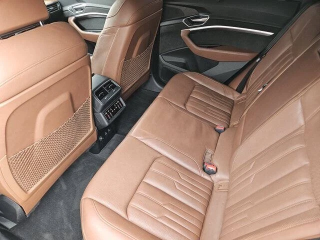 2019 Audi e-tron - Image 14 of 16