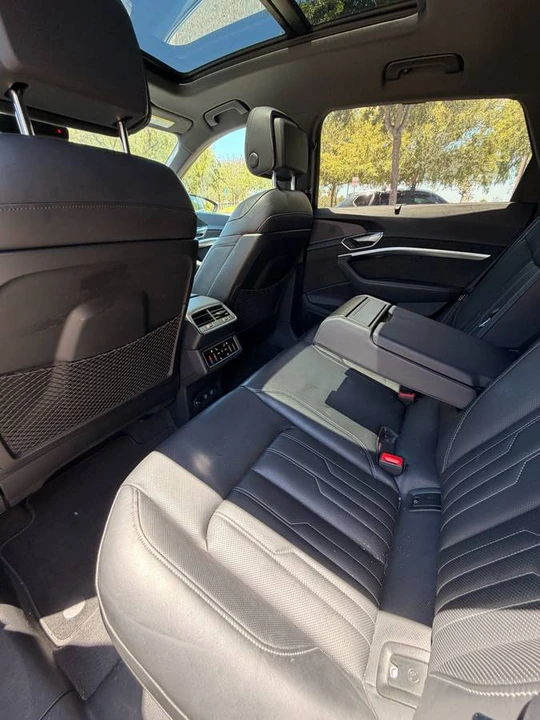2019 Audi e-tron - Image 21 of 24