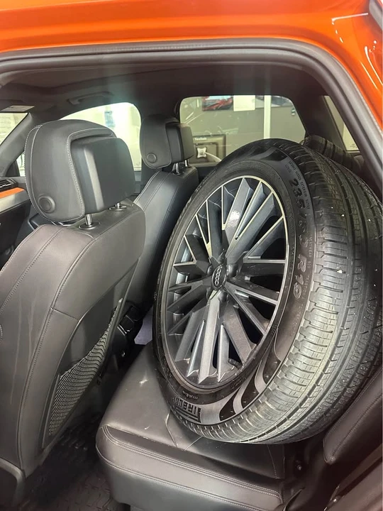 2019 Audi F3 Q3 - Image 9 of 10