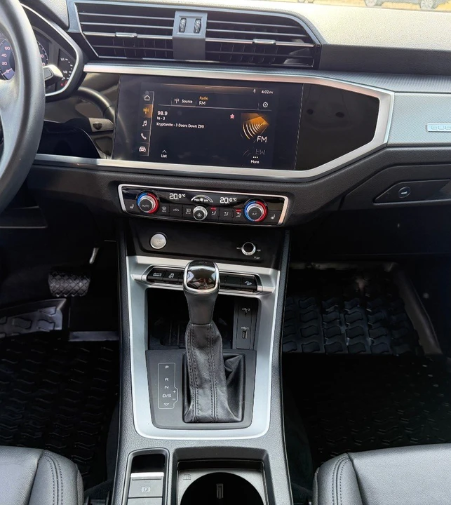 2019 Audi F3 Q3 - Image 10 of 14