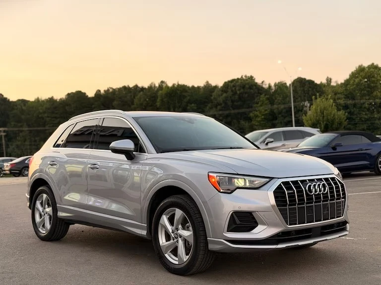 2019 Audi F3 Q3 - Image 2 of 18