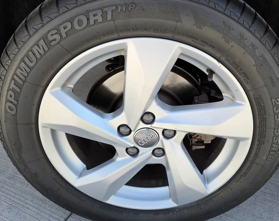 2019 Audi F3 Q3 - Image 7 of 16